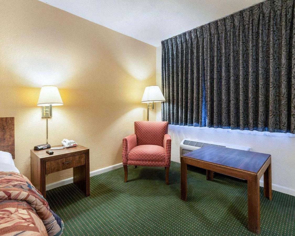 Rodeway Inn Jasper Екстериор снимка